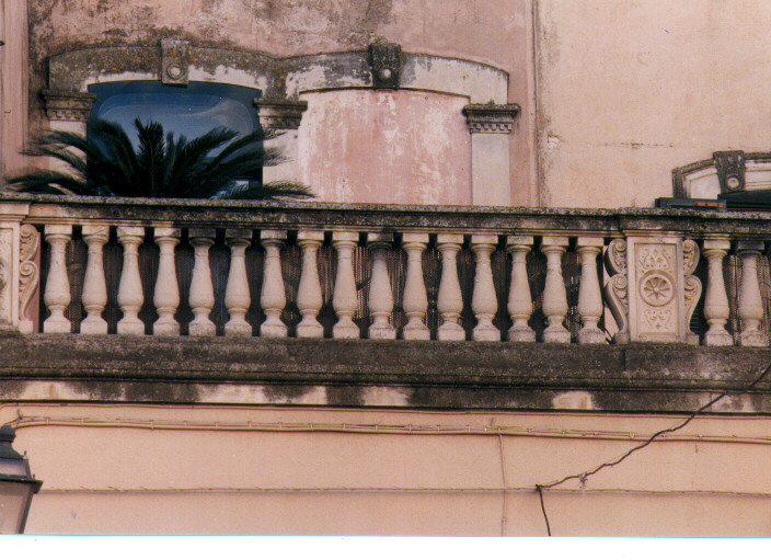 balaustrata - ambito salentino (primo quarto sec. XX)