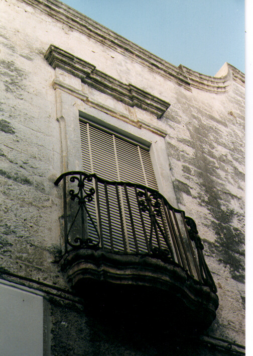 finestra - ambito salentino (prima metà sec. XVIII)