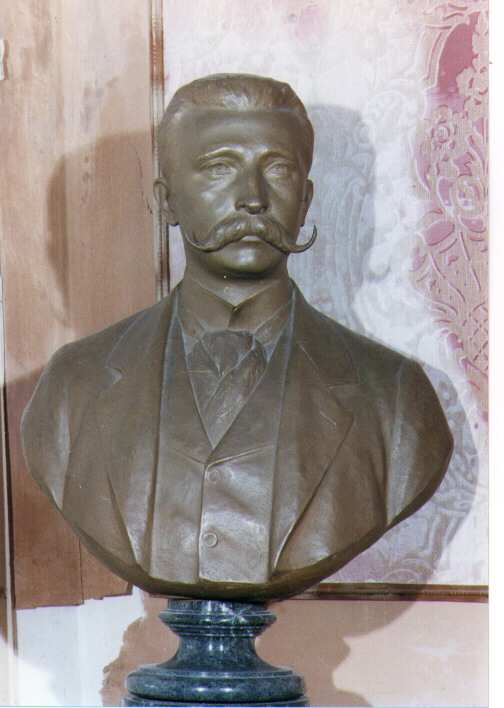 ritratto di Luigi Pizzolante (busto) di Bortone Antonio (secc. XIX/ XX)