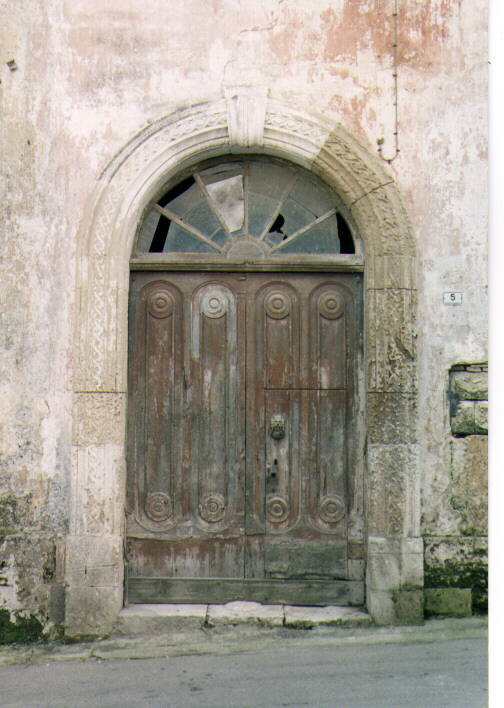 portale - ambito salentino (ultimo quarto sec. XIX)