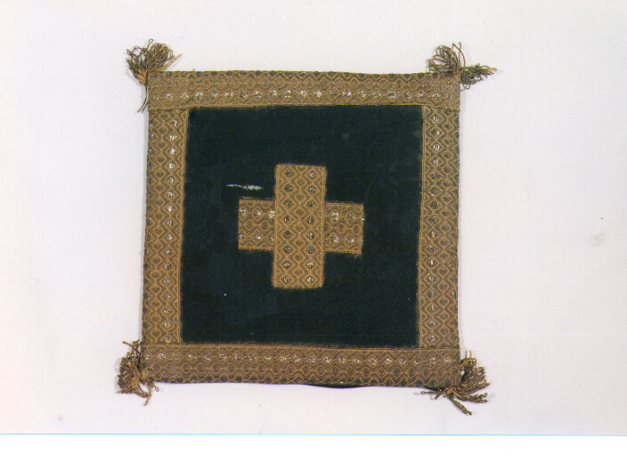 paramento liturgico - manifattura salentina (sec. XIX)