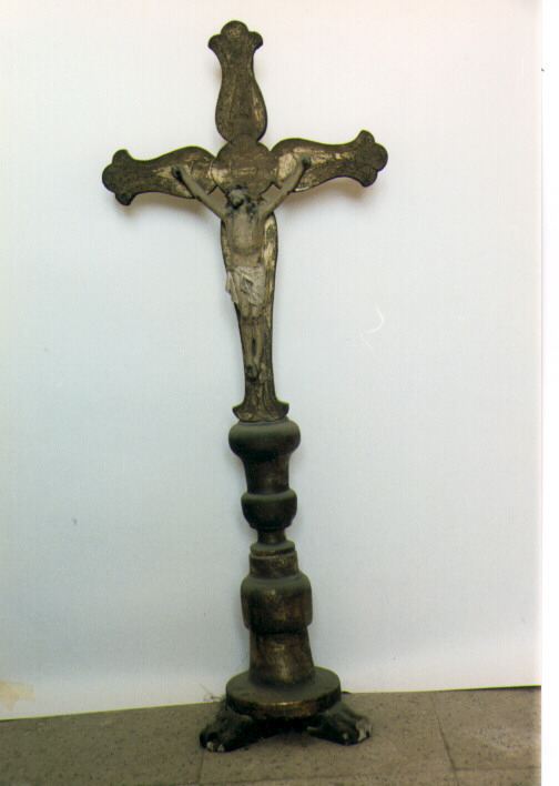 croce d'altare - ambito salentino (prima metà sec. XIX)
