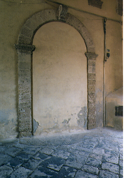 portale - ambito salentino (prima metà sec. XIX)