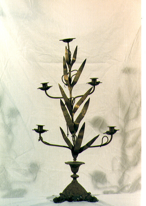 candelabro - manifattura pugliese (seconda metà sec. XIX)