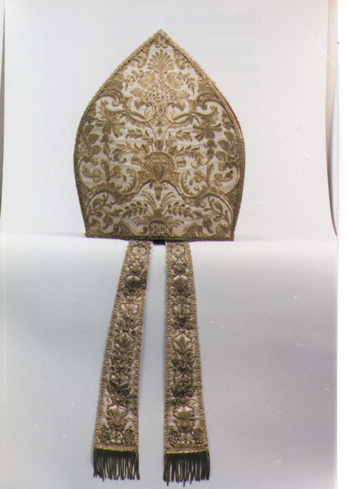 mitria - manifattura pugliese (sec. XVIII)