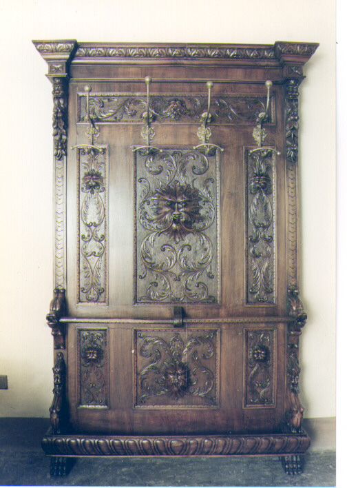 attaccapanni - ambito Italia meridionale (primo quarto sec. XX)