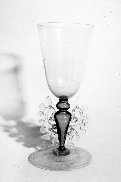 bicchiere - produzione muranese (secc. XVI/ XVII)