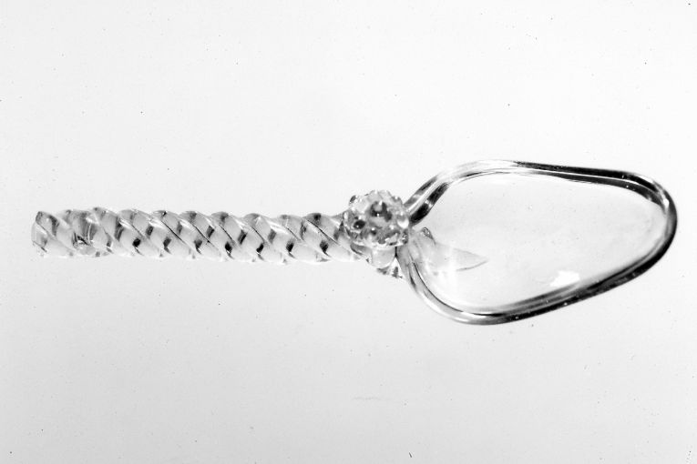 cucchiaio, frammento - produzione muranese (sec. XVIII)