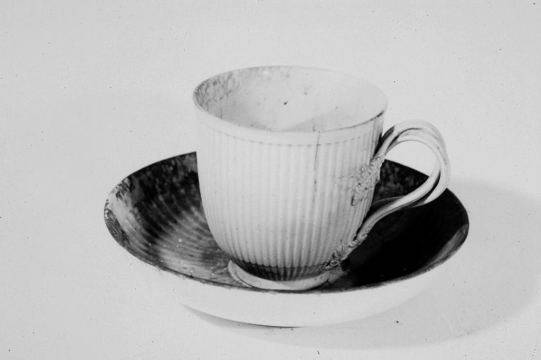 TAZZA - ambito inglese (Seconda metà sec. XVIII)