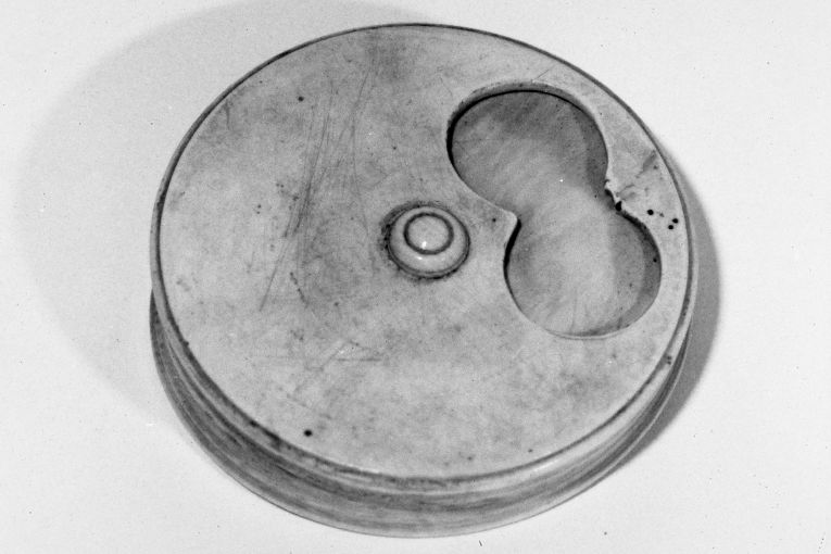 scatola - produzione italiana (sec. XVII)