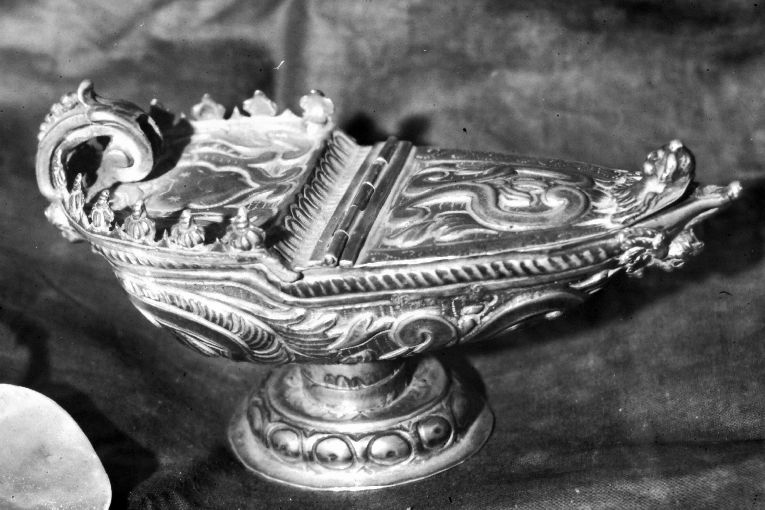 navicella portaincenso - manifattura napoletana (inizio sec. XVIII)