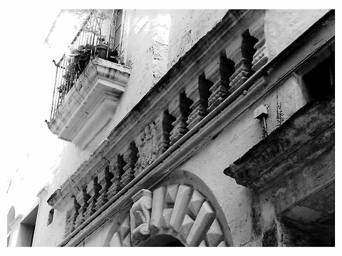 balaustrata, elemento d'insieme - ambito pugliese (sec. XVII)