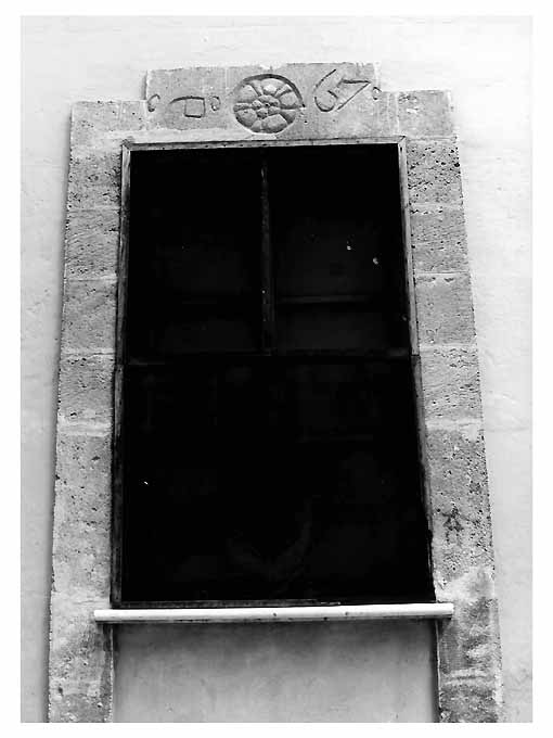 mostra di finestra, opera isolata - ambito pugliese (seconda metà sec. XVI)