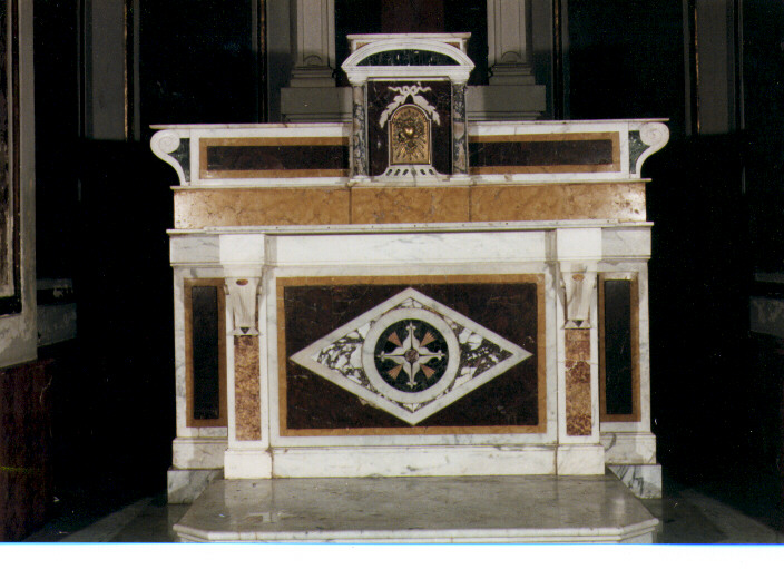 altare - ambito salentino (primo quarto sec. XX)