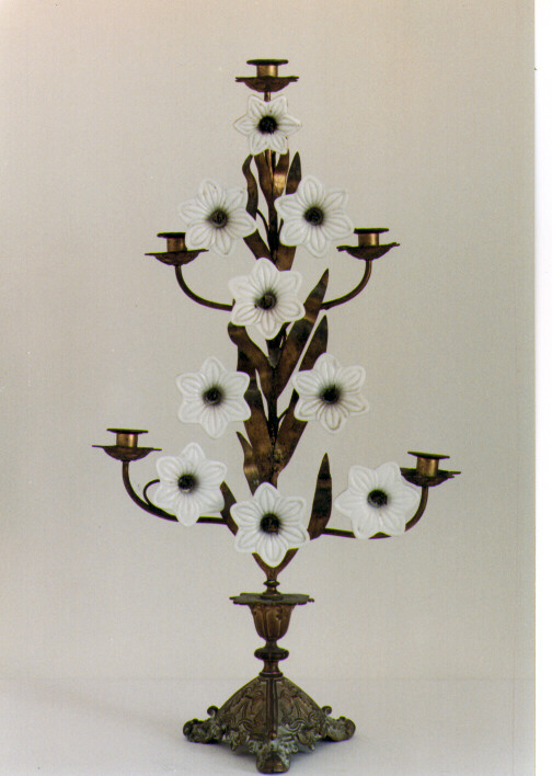 candelabro, serie - ambito Italia meridionale (primo quarto sec. XX)