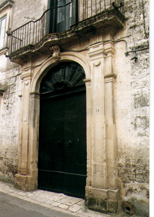 portale - ambito salentino (fine/inizio secc. XVIII/ XIX)