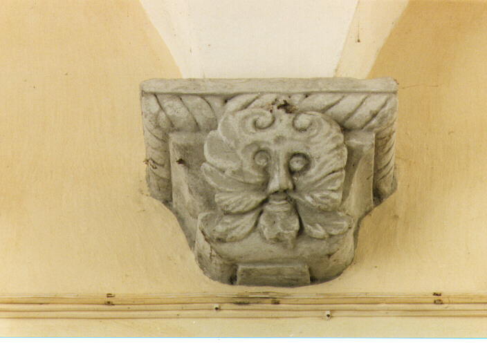 mascherone (peduccio) - ambito salentino (primo quarto sec. XVII)