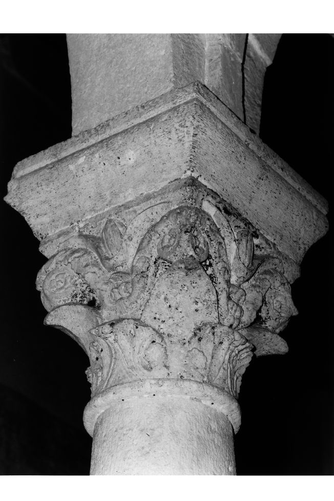 capitello - ambito pugliese (ultimo quarto sec. XV)