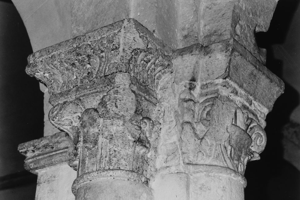 capitello - ambito pugliese (ultimo quarto sec. XV)