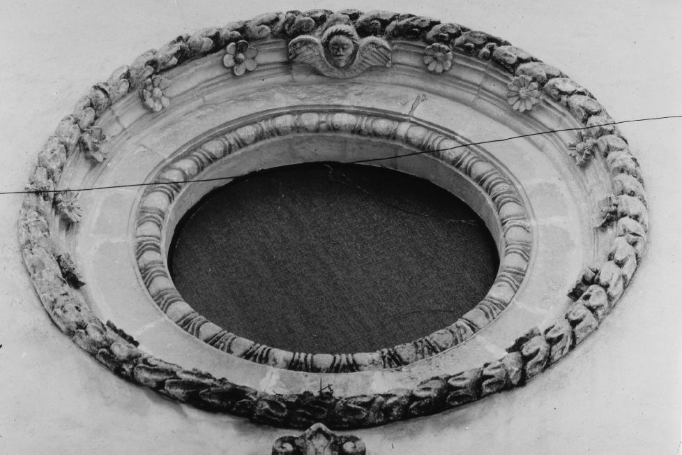 rosone - ambito pugliese (ultimo quarto sec. XVII)