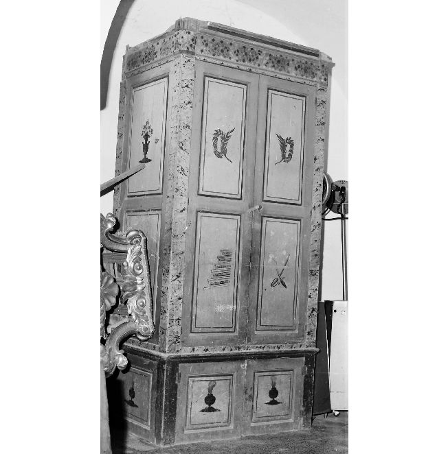 armadio - ambito pugliese (seconda metà sec. XIX)