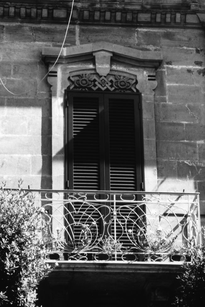 mostra di portafinestra, coppia - ambito pugliese (sec. XX)