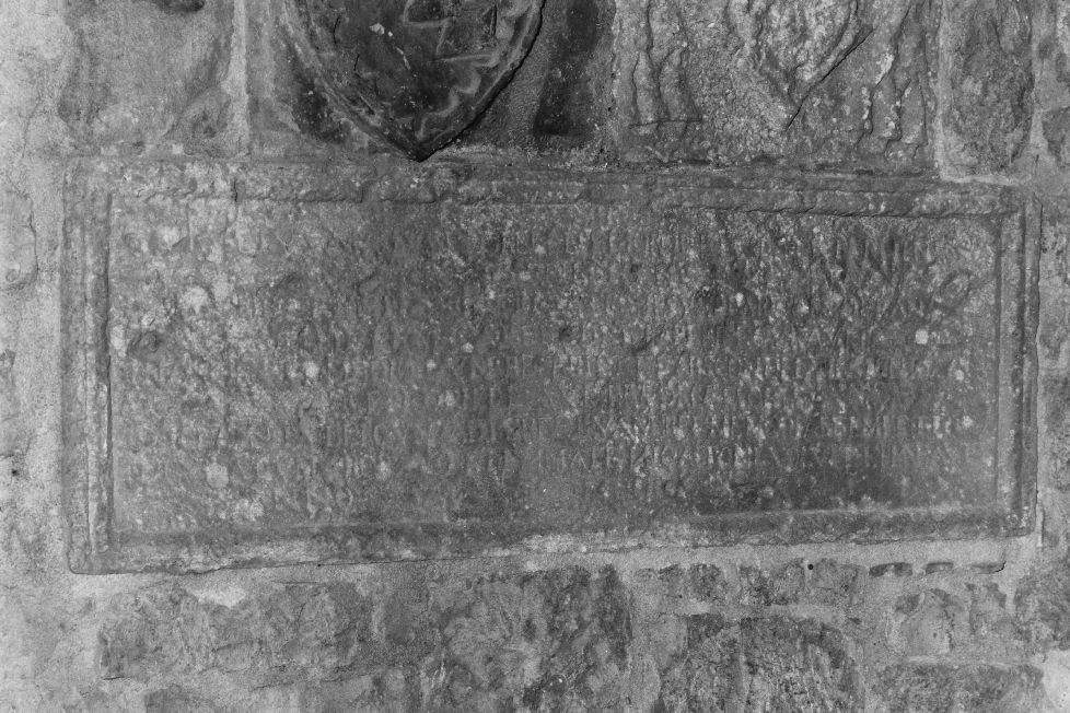 lapide documentaria - ambito pugliese (sec. XIV)