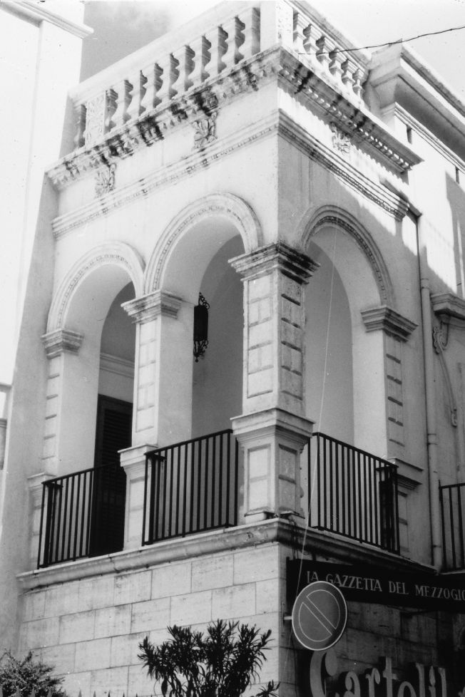 loggia - ambito pugliese (fine/inizio secc. XIX/ XX)