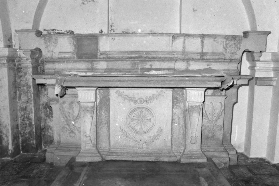 altare - ambito pugliese (fine sec. XVIII)