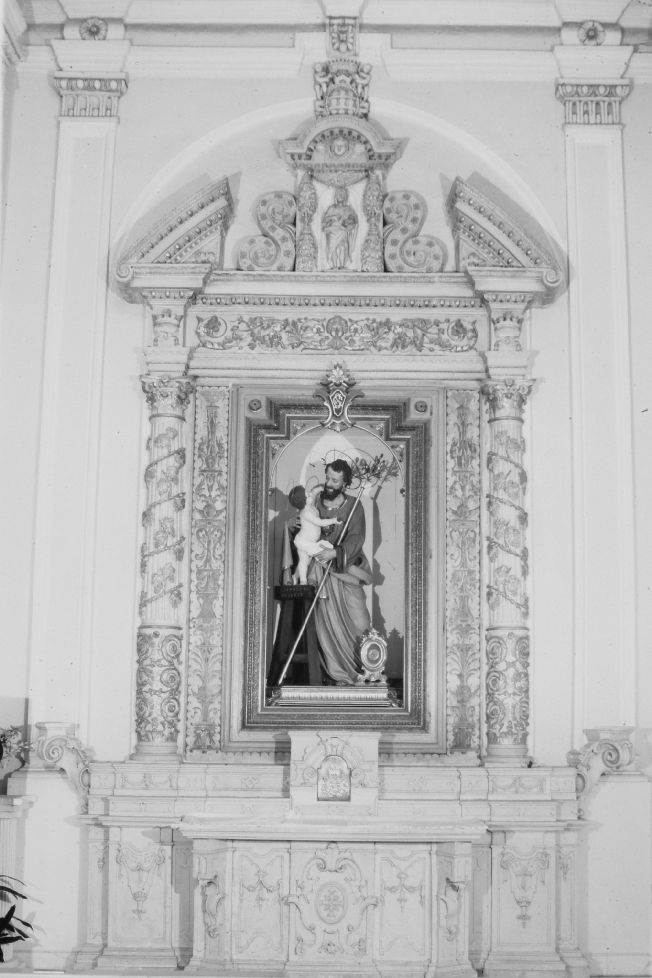 altare - ambito pugliese (sec. XVIII)