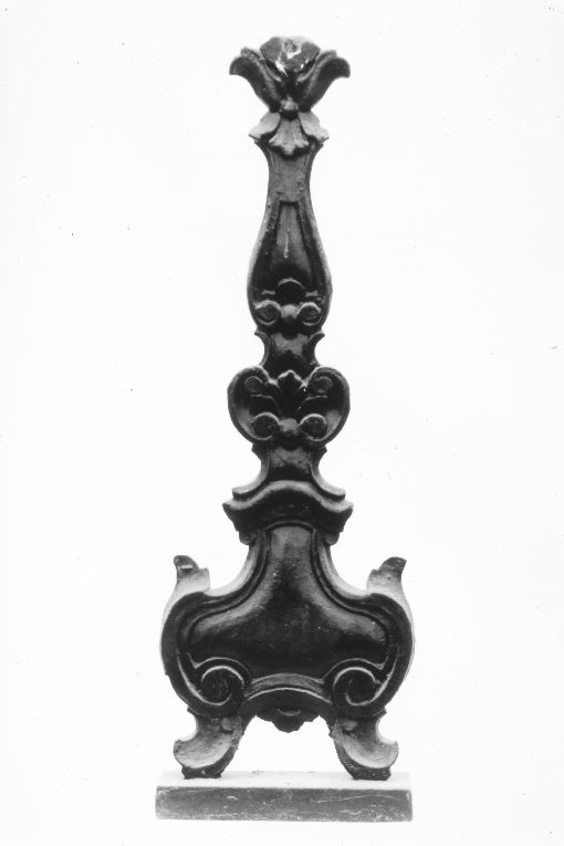 candeliere d'altare, serie - manifattura Italia meridionale (secc. XVIII/ XIX)
