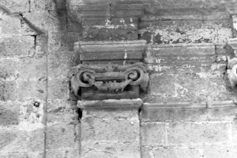 semicapitello, serie - ambito salentino (sec. XVIII)