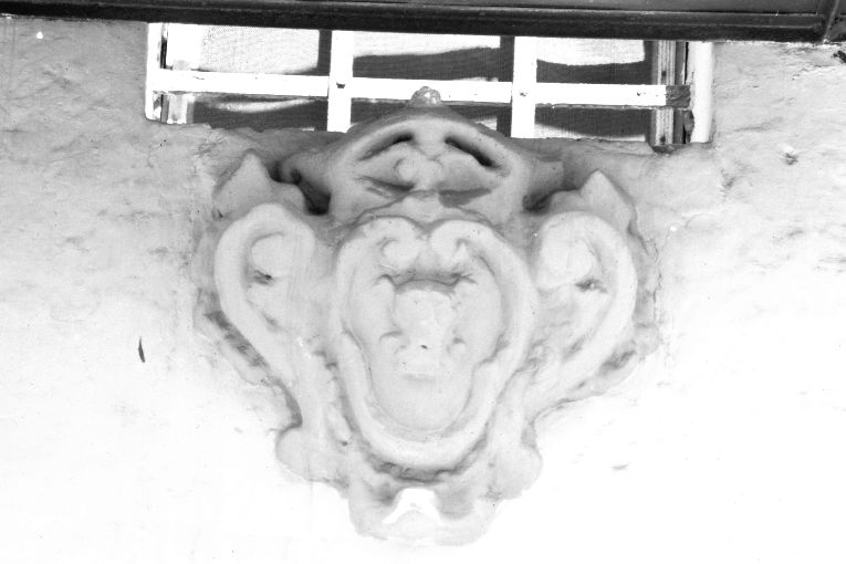 stemma (rilievo) - ambito salentino (sec. XVII)