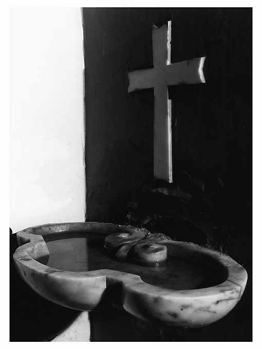 acquasantiera, serie - ambito pugliese (secc. XVI/ XVII)