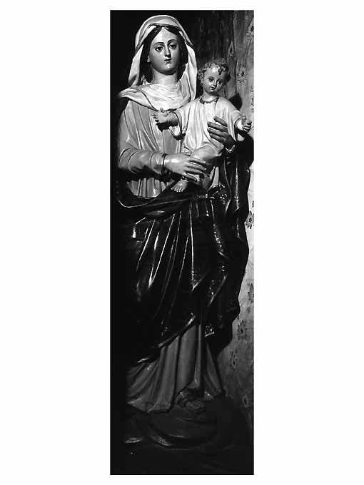 Madonna con Bambino (statua) - ambito Italia meridionale (fine/inizio secc. XIX/ XX)