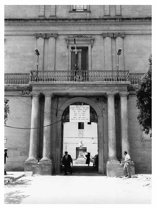 portale - ambito pugliese (secc. XIX/ XX)