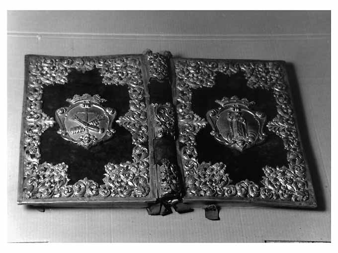 Santa Chiara (coperta di libro liturgico, opera isolata) di P. C (sec. XIX)