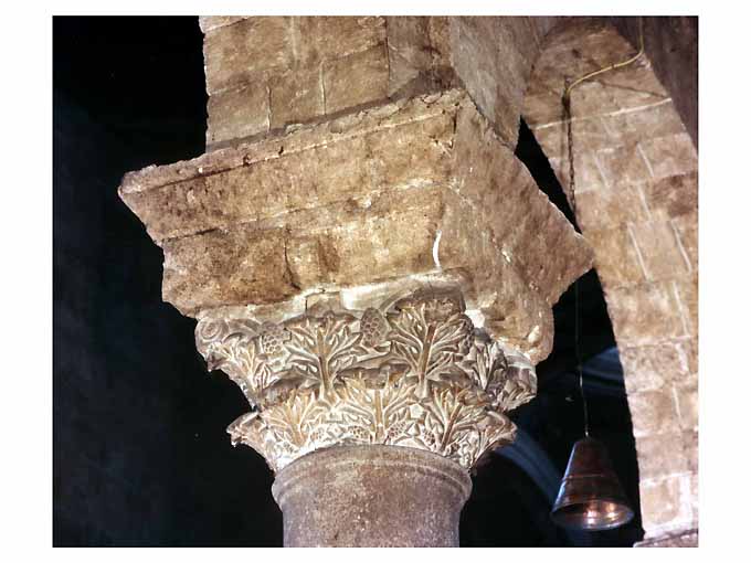 capitello - ambito bizantino (secc. X/ XI)