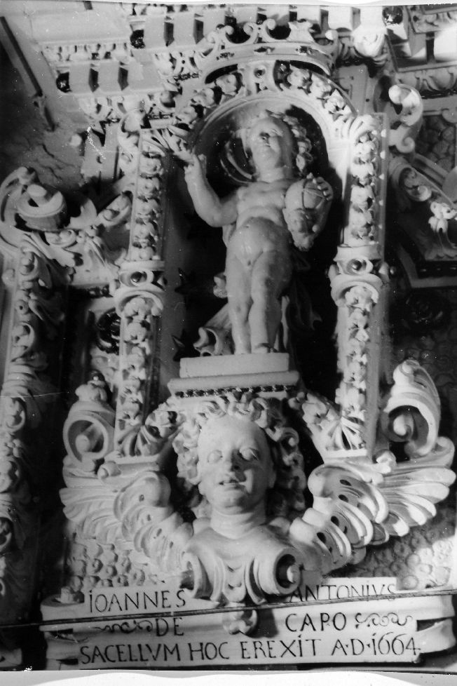 testa di angelo/ bambino (decorazione plastica) - ambito Italia meridionale (sec. XVII)