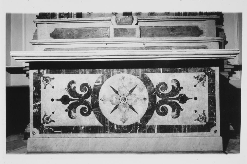 mensa d'altare, opera isolata - ambito napoletano (sec. XVIII)