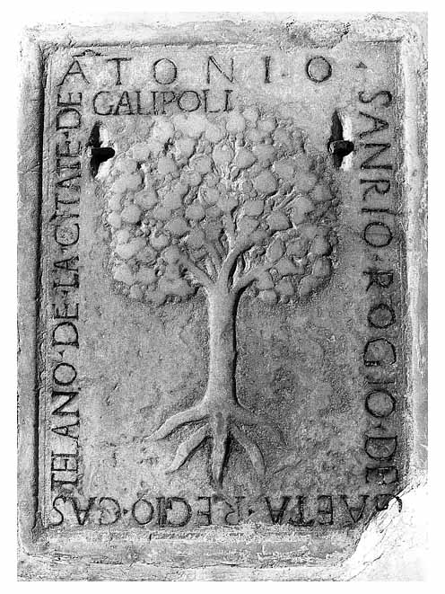 lastra tombale - ambito salentino (sec. XVIII)