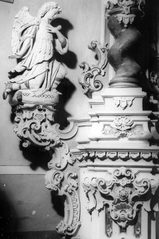 angelo (scultura, coppia) di Penna Cesare (sec. XVII)