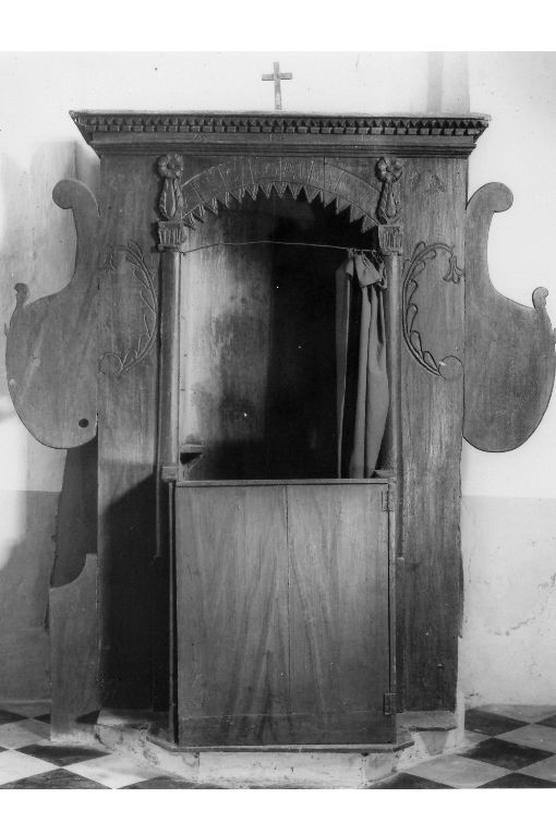 confessionale - ambito salentino (sec. XVIII)