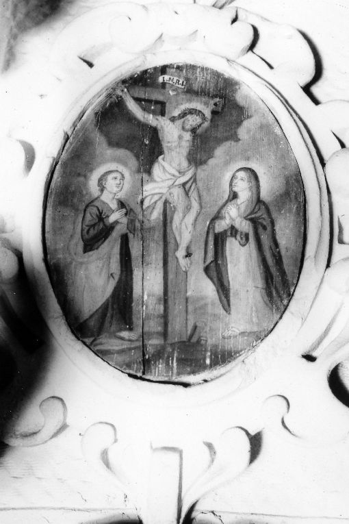crocifissione di Cristo con la Madonna e San Giovanni Evangelista (dipinto) - ambito Italia meridionale (sec. XVIII)