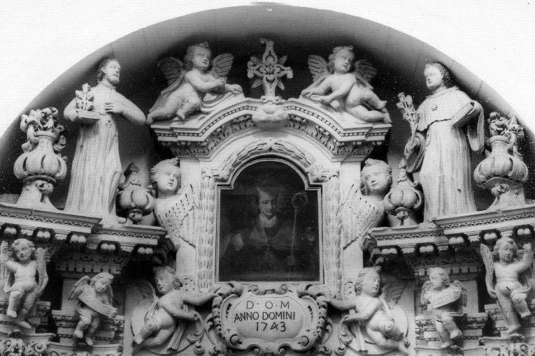 San Nicola da Tolentino (statua) di Saraceno Costantino (attribuito), Saraceno Giovanni (attribuito) (sec. XVIII)