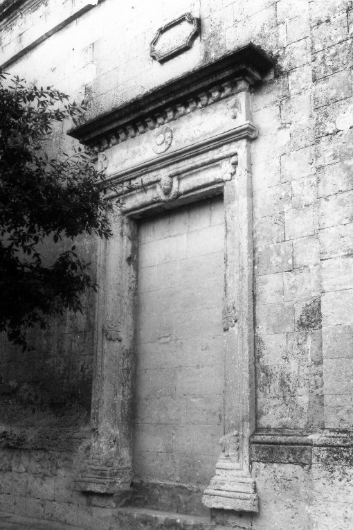 portale - ambito salentino (secc. XVI/ XVII)