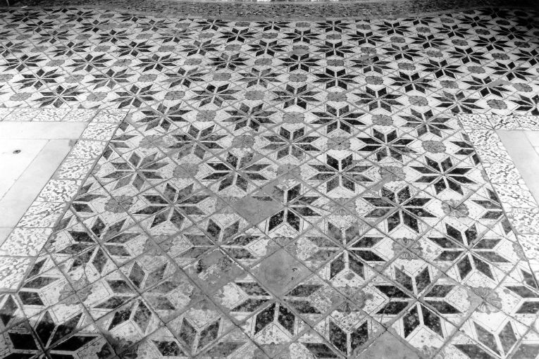 pavimento, opera isolata - ambito napoletano (sec. XVIII)