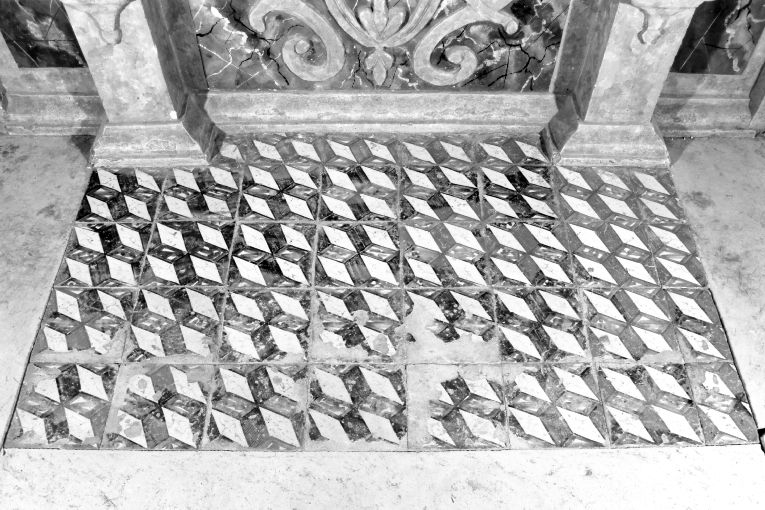 pavimento, elemento d'insieme - manifattura napoletana (sec. XVII)