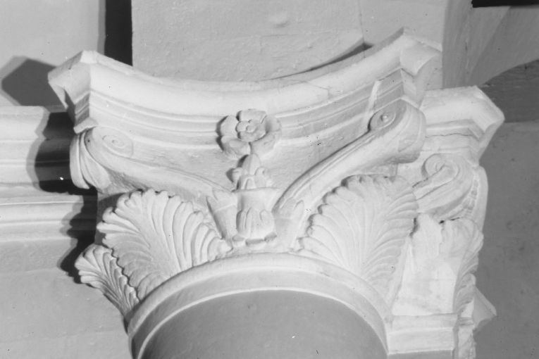 capitello, opera isolata - ambito pugliese (sec. XVII)