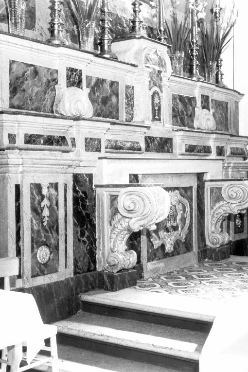 altare maggiore, opera isolata - ambito napoletano (prima metà sec. XVIII)